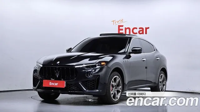 Maserati Levante 2022