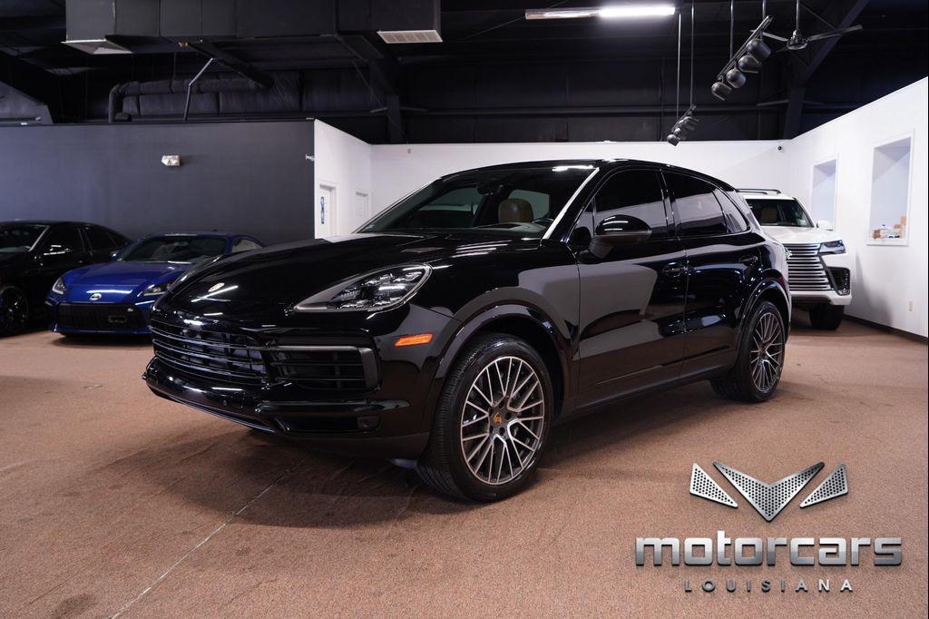 Porsche Cayenne 2021