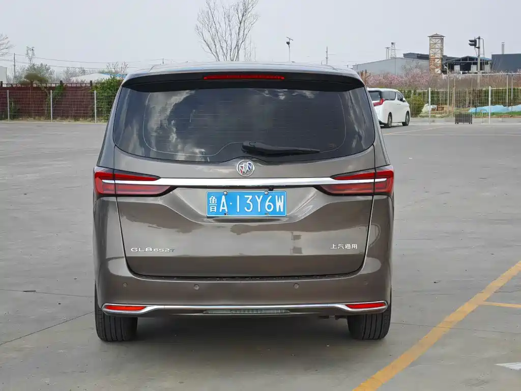 Buick GL8 2022