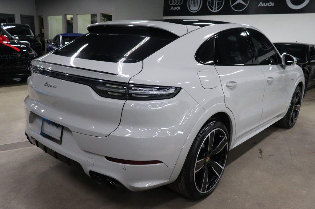 Porsche Cayenne 2023