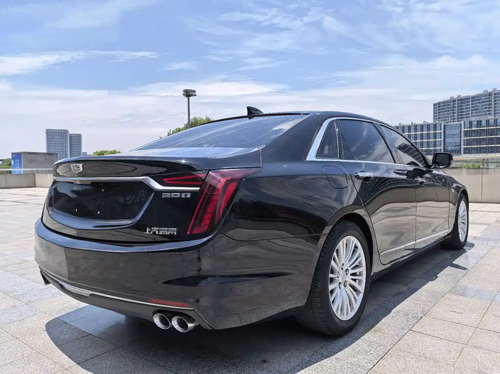Cadillac CT6 2021