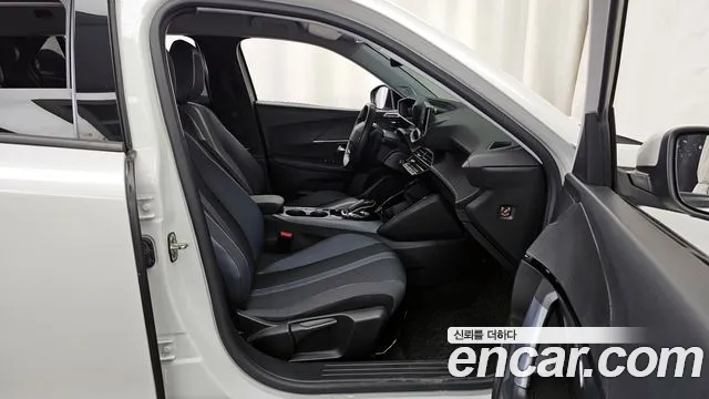 Peugeot 2008 2021