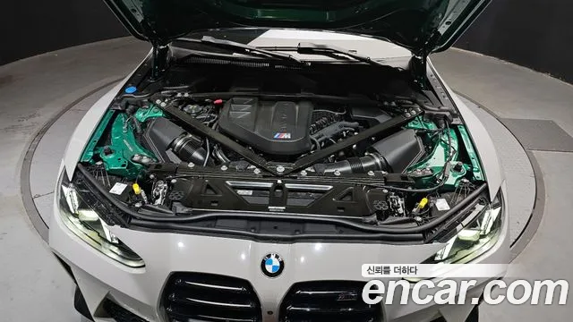 BMW M4 2025