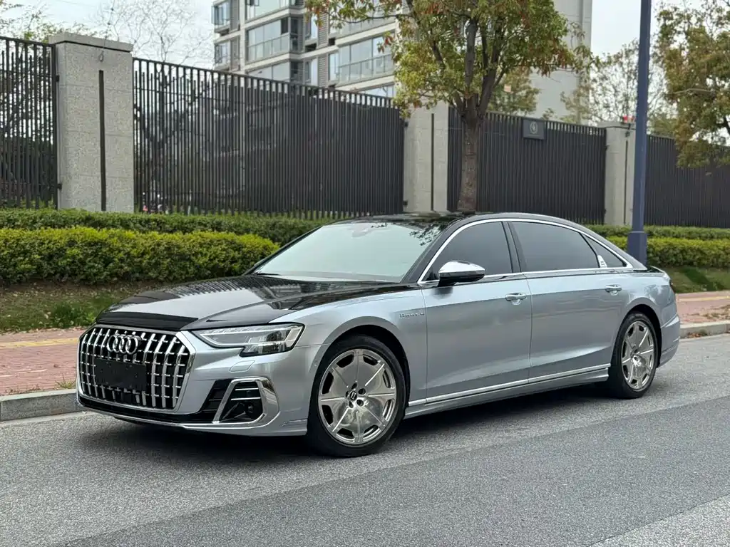 Audi A8 2022