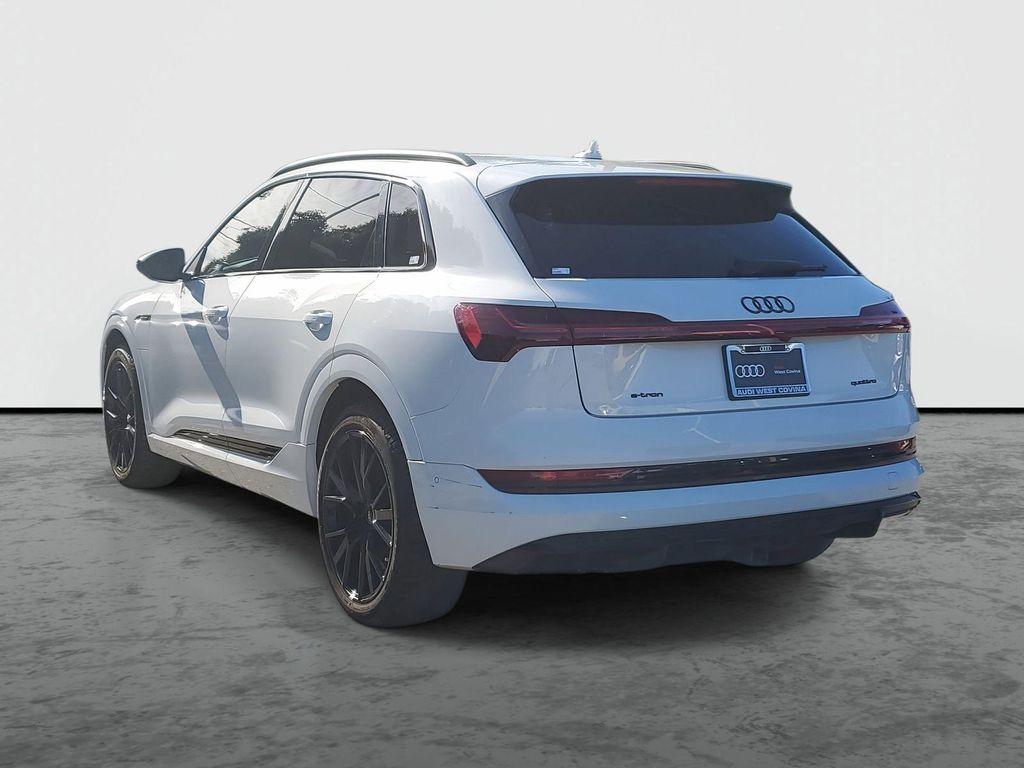 Audi e-tron 2022