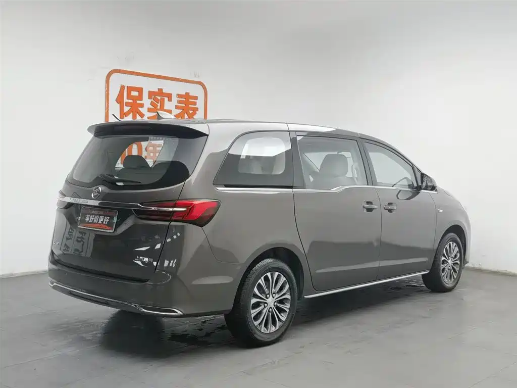 Buick GL8 2023
