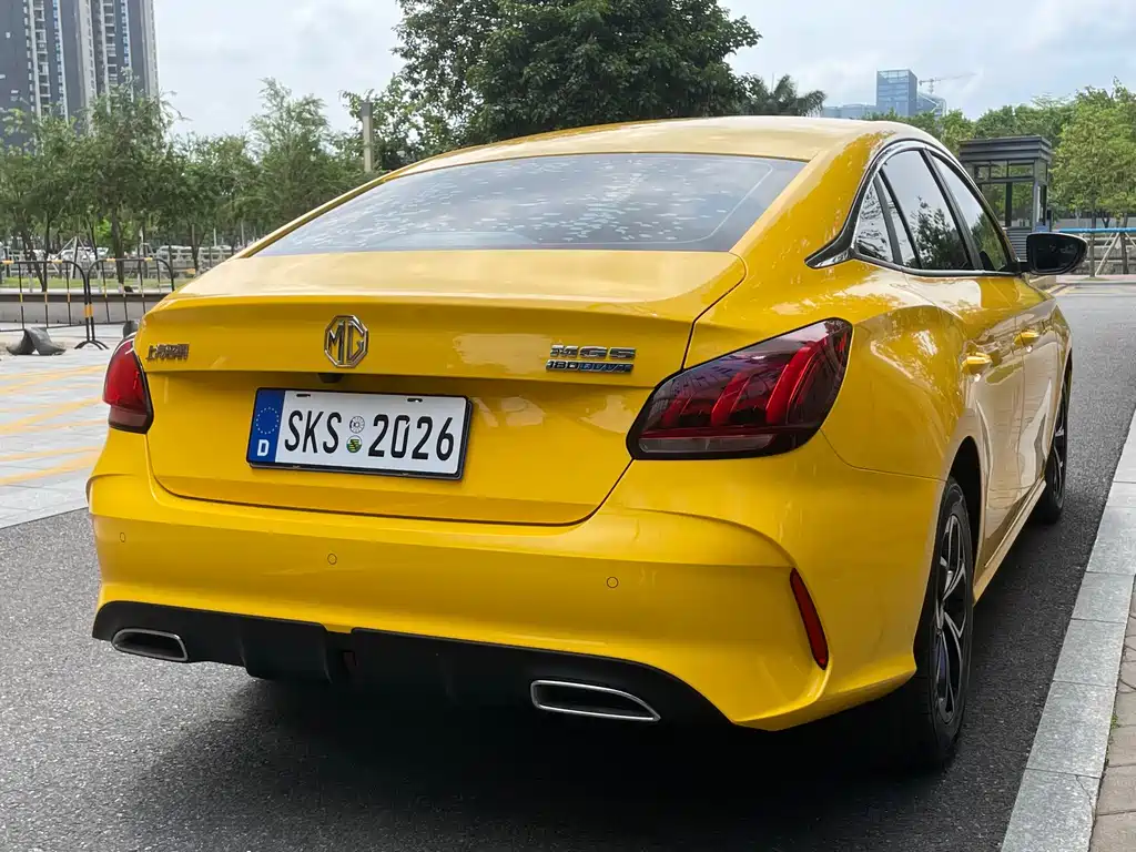 MG MG5 2022