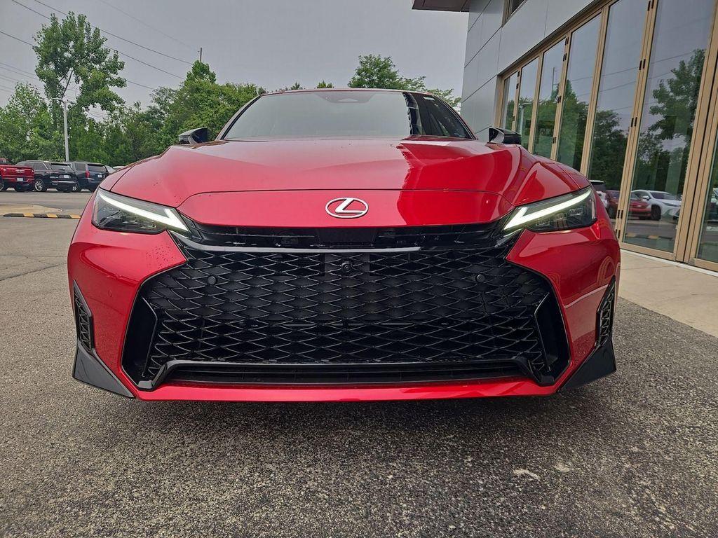 Lexus IS 2026