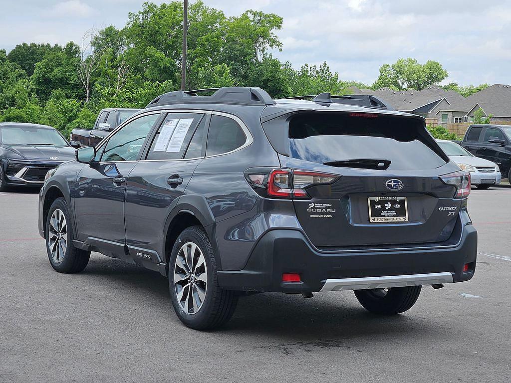 Subaru Outback 2023
