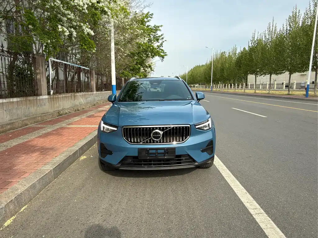 Volvo XC40 2023