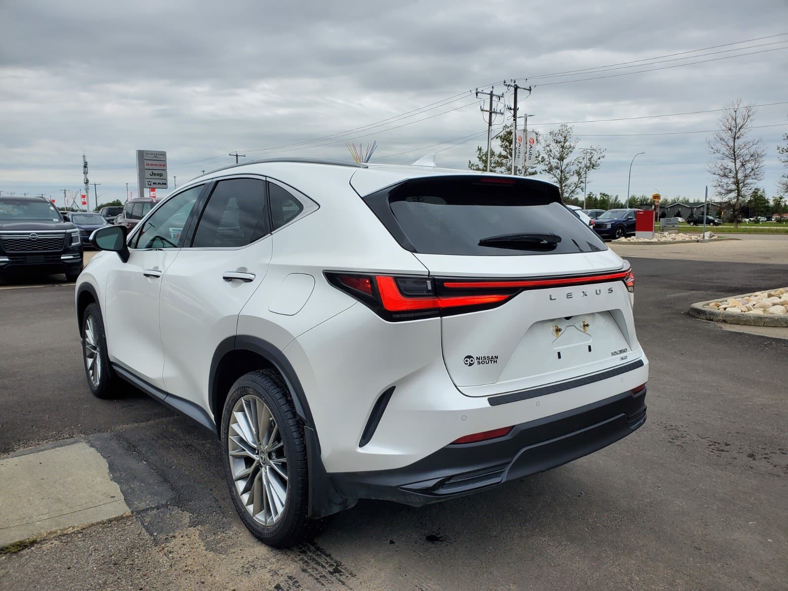 Lexus NX 2022