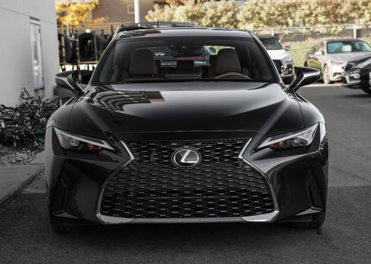 Lexus IS 300 2022