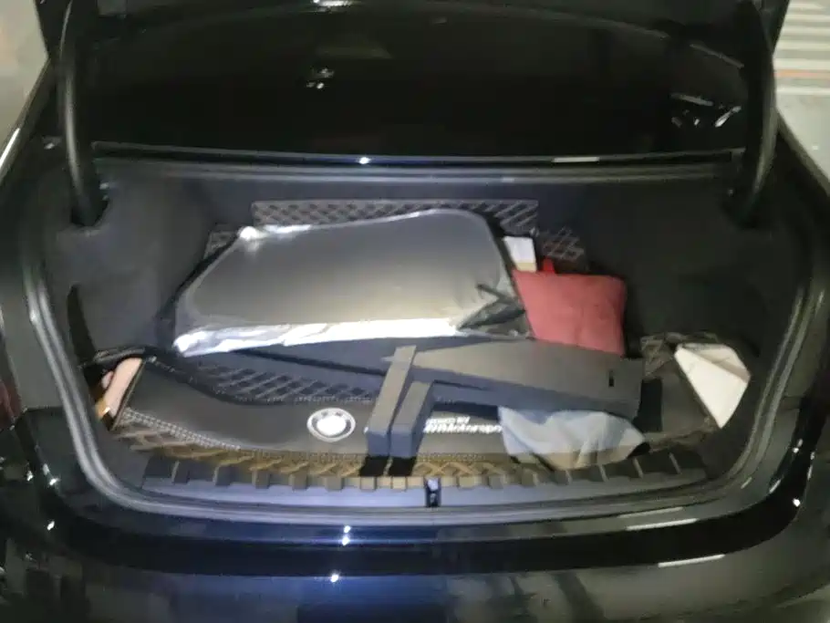 BMW 3 серии 2023