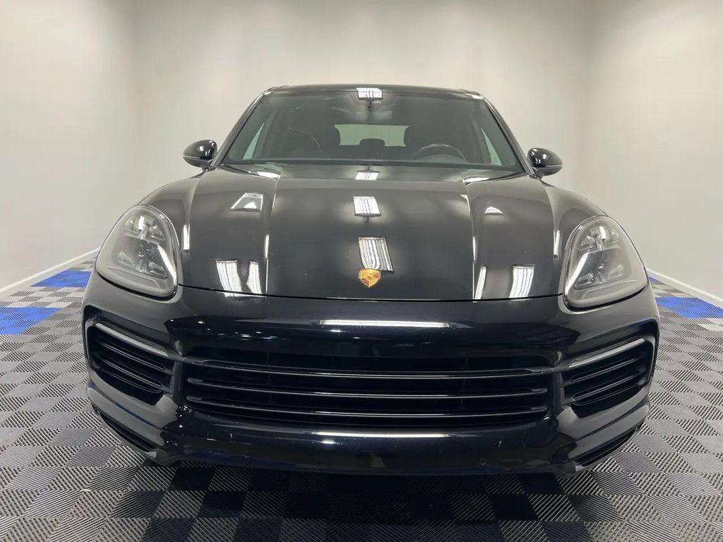 Porsche Cayenne 2021