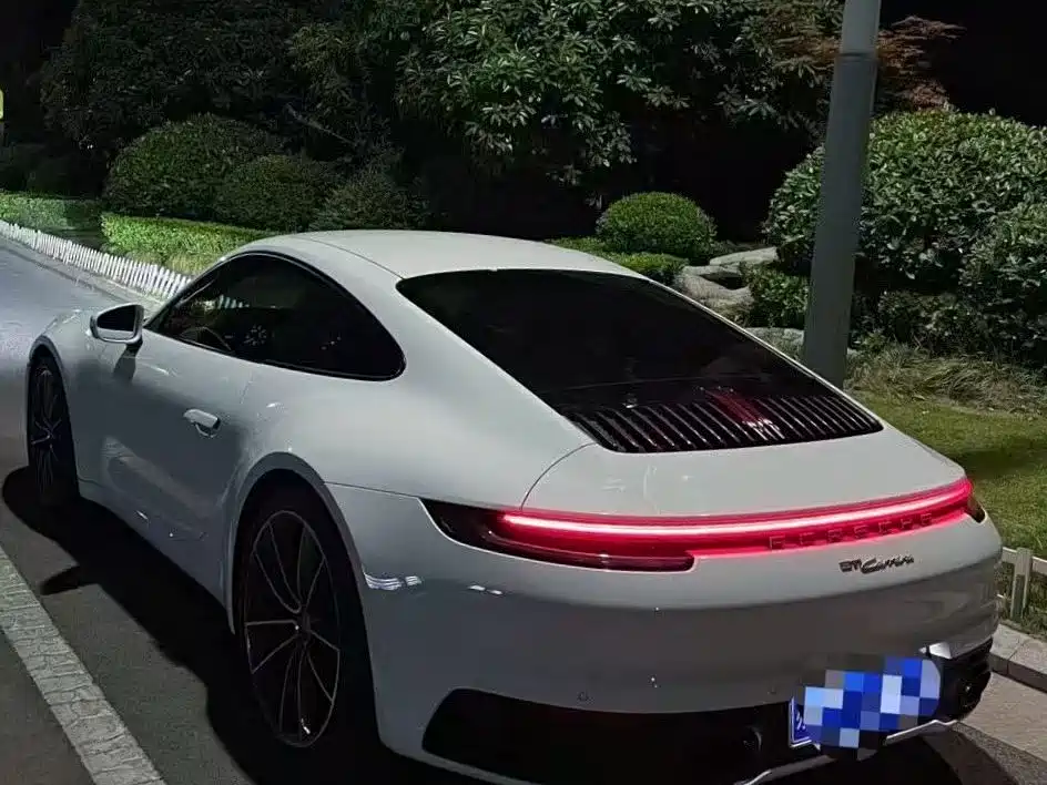 Porsche 911 2024