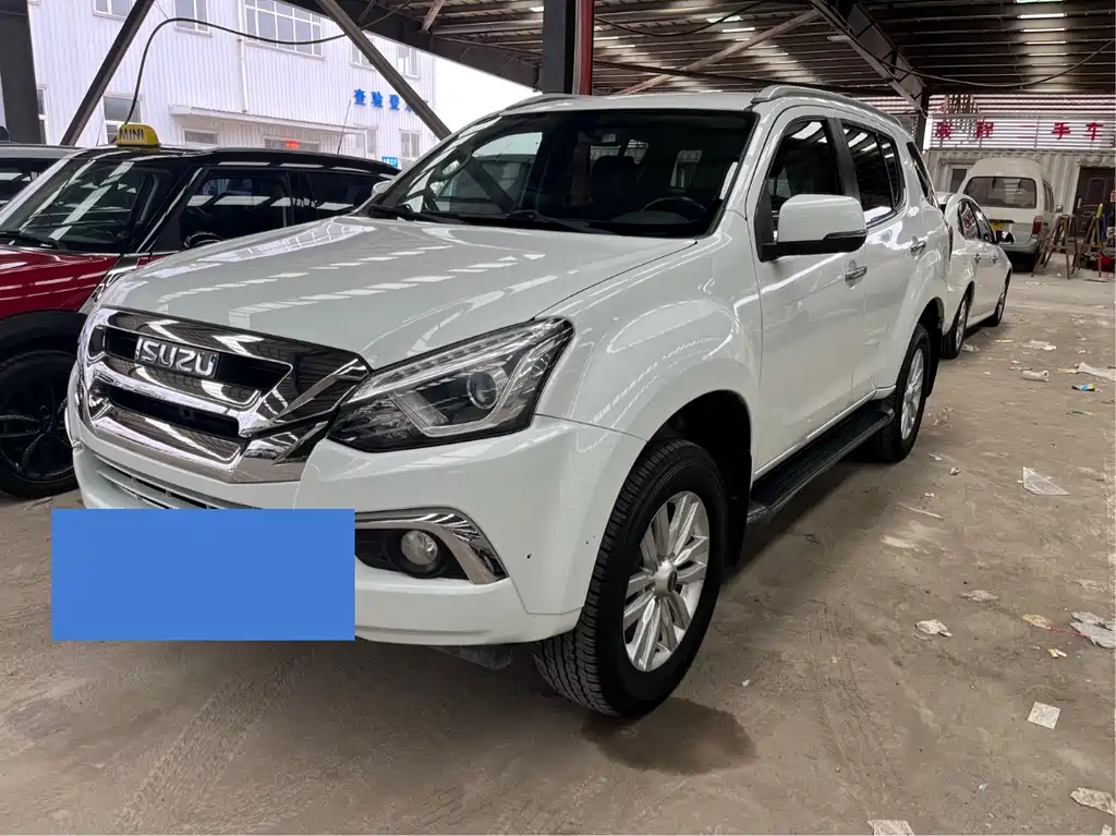 Isuzu MU-X 2021