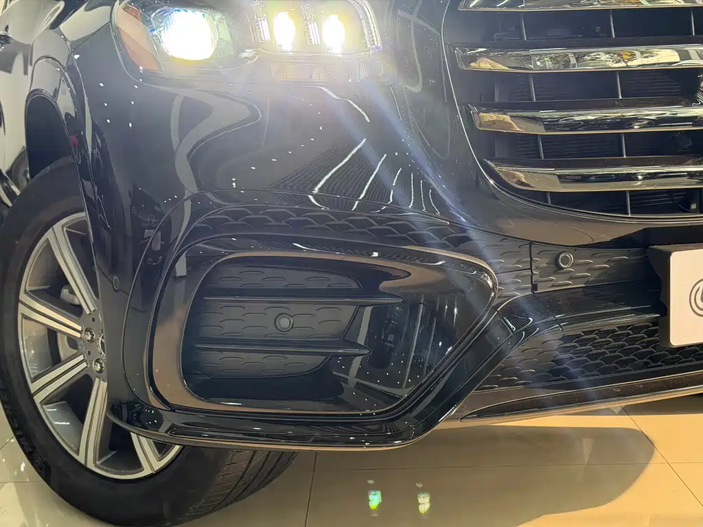 Mercedes-Benz GLS 2020