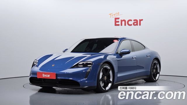 Porsche Taycan 2021