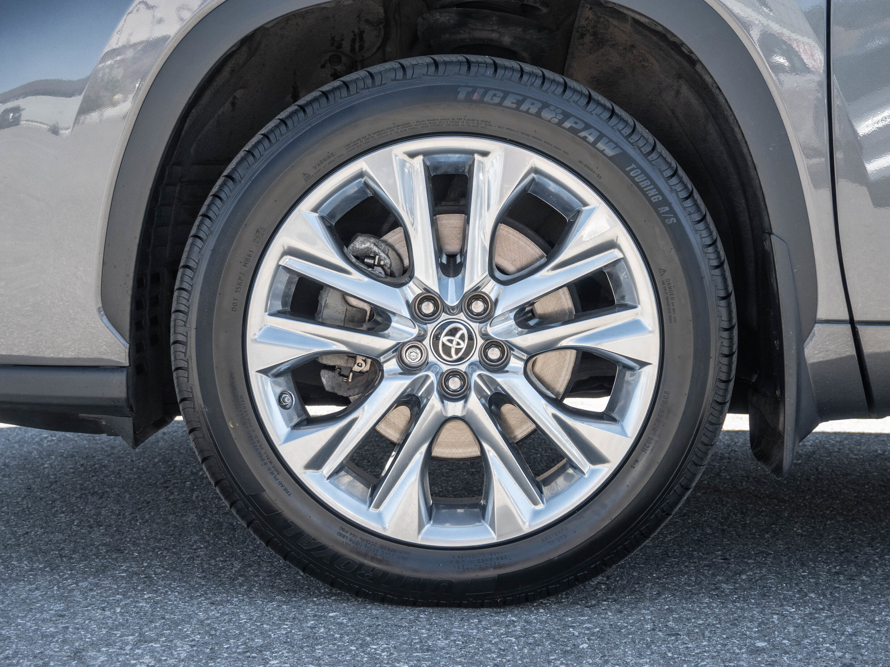 Toyota Highlander 2023