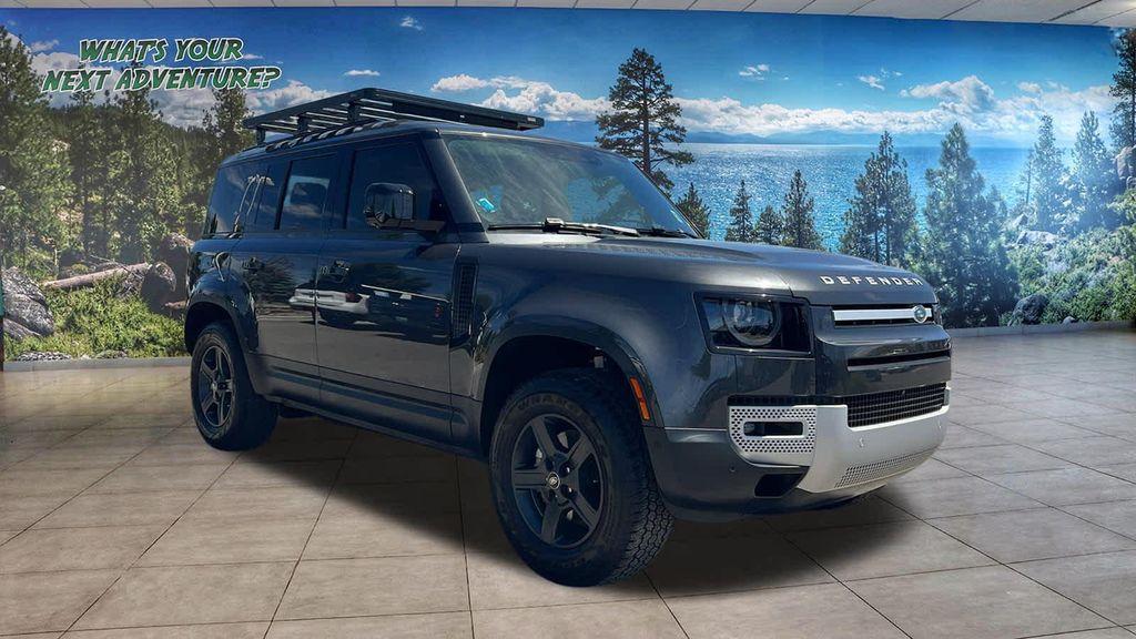 Land Rover Defender 2023