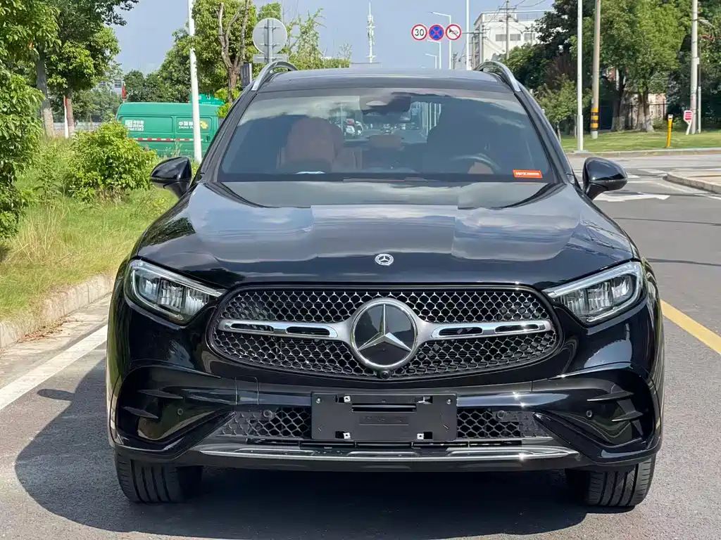 Mercedes-Benz GLC 2024