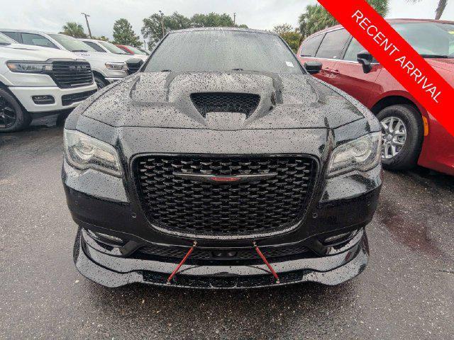 Chrysler 300 2023