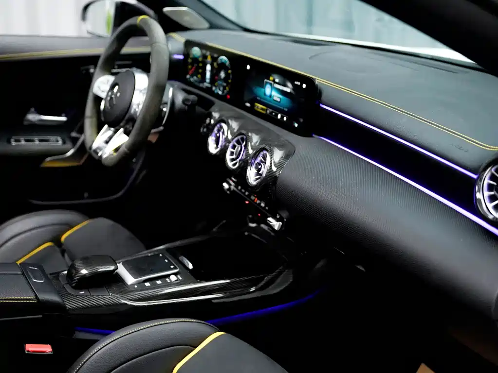Mercedes-Benz CLA AMG 2022