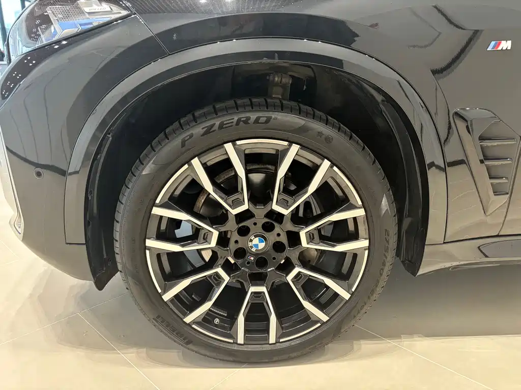 BMW X5 2024