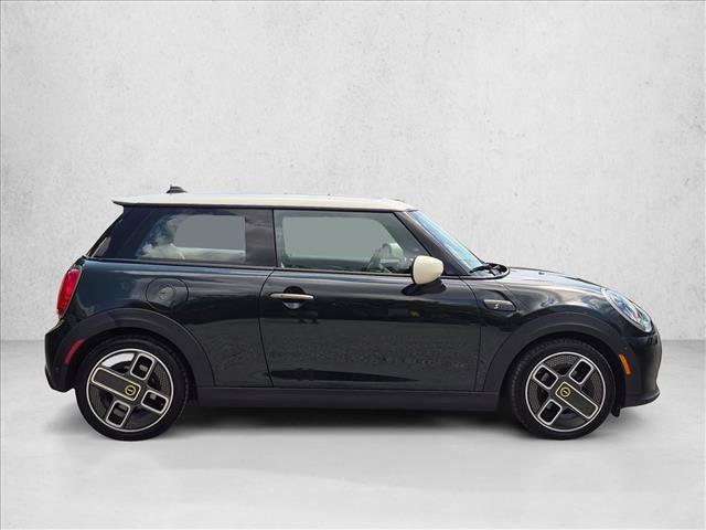 Mini Hardtop 2024