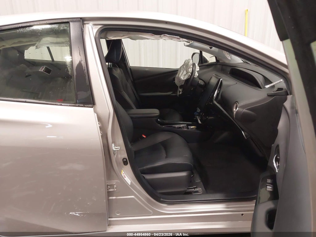 Toyota Prius 2021