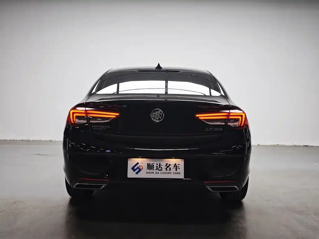 Buick Regal 2021