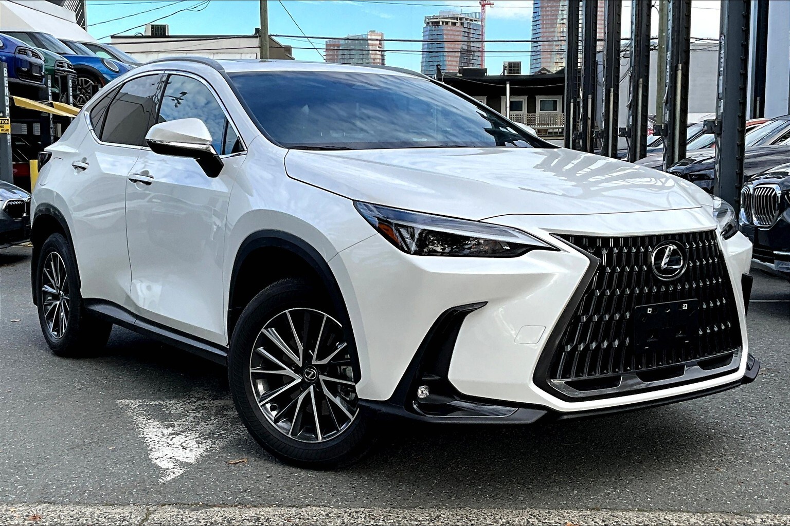 Lexus NX 2025