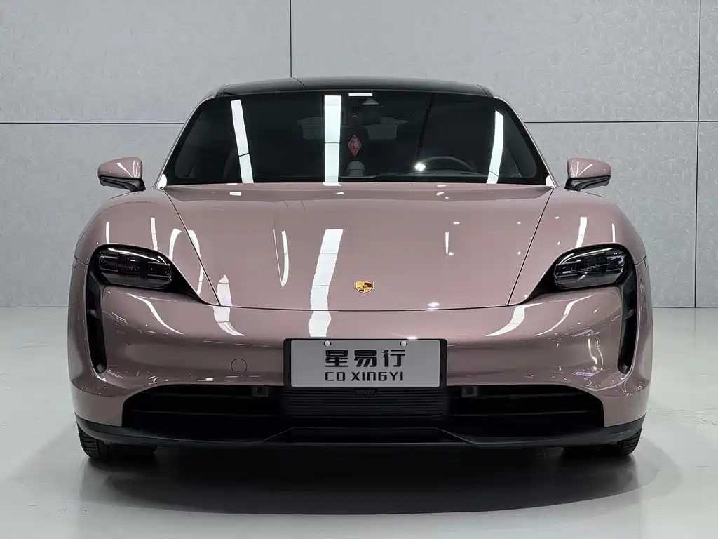 Porsche Taycan 2023