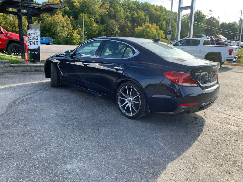 Genesis G70 2020