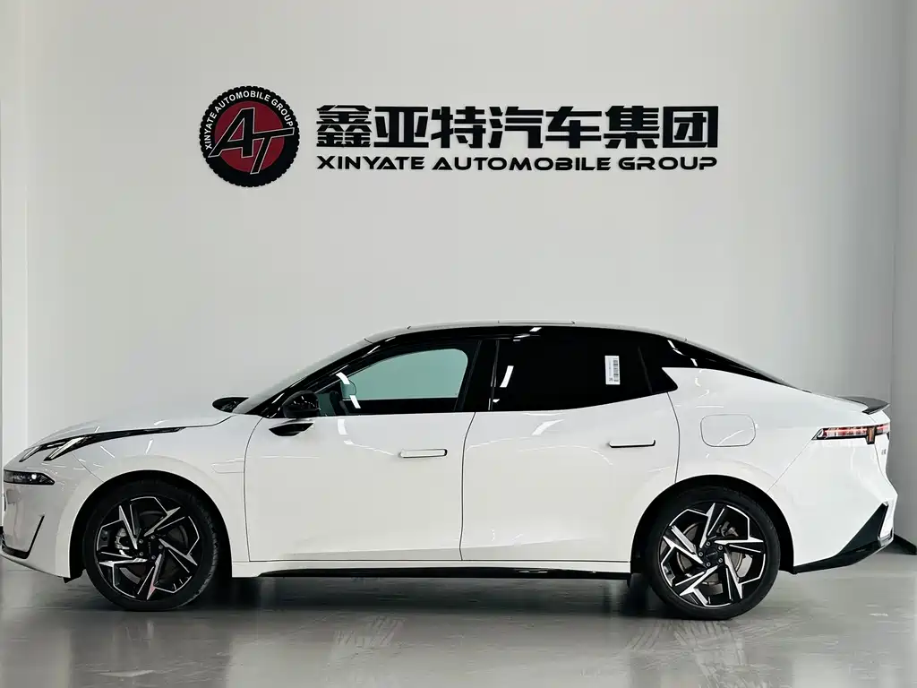 Lynk & Co 07 2025