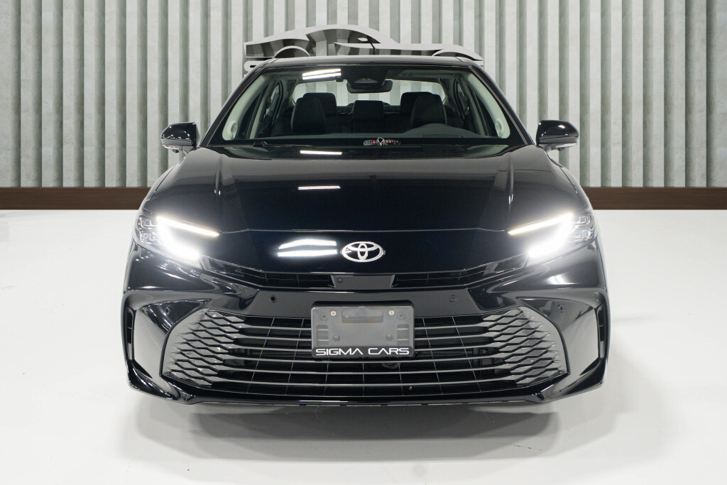 Toyota Camry 2025