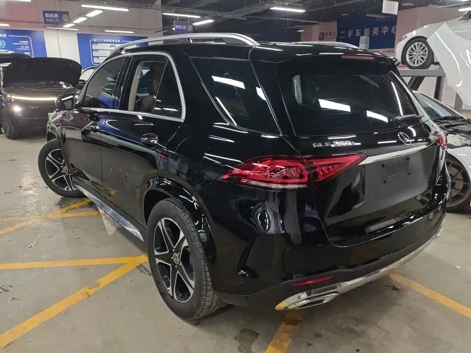 Mercedes-Benz GLE 2023