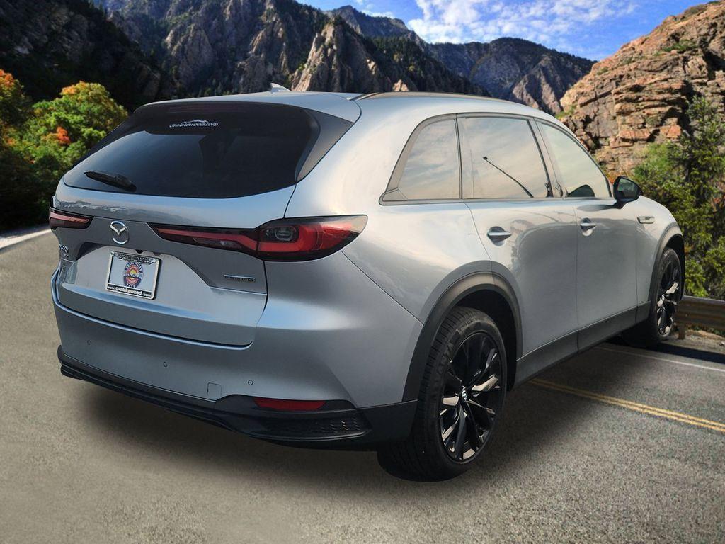 Mazda CX-90 2025