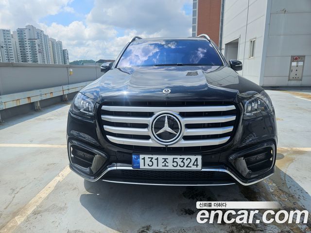 Mercedes-Benz GLS 2024