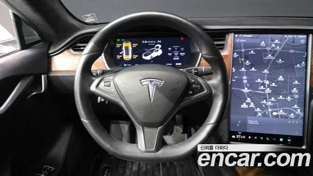 Tesla Model S 2020