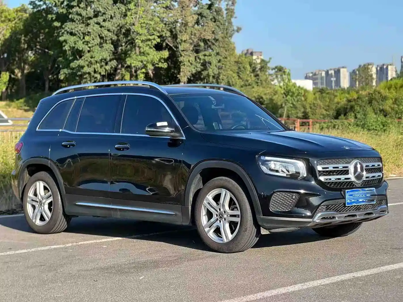 Mercedes-Benz GLB 2021