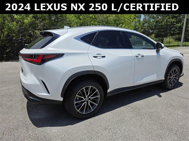 Lexus NX 2024