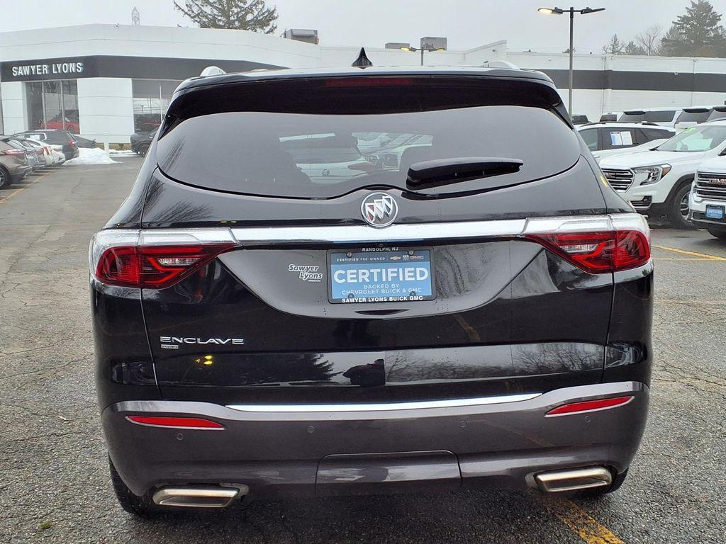 Buick Enclave 2024