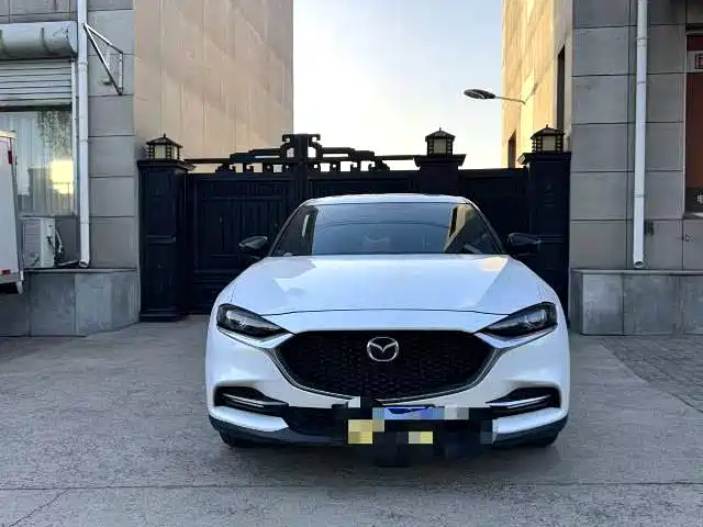 Mazda CX-4 2022