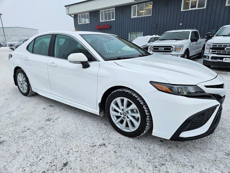 Toyota Camry 2024