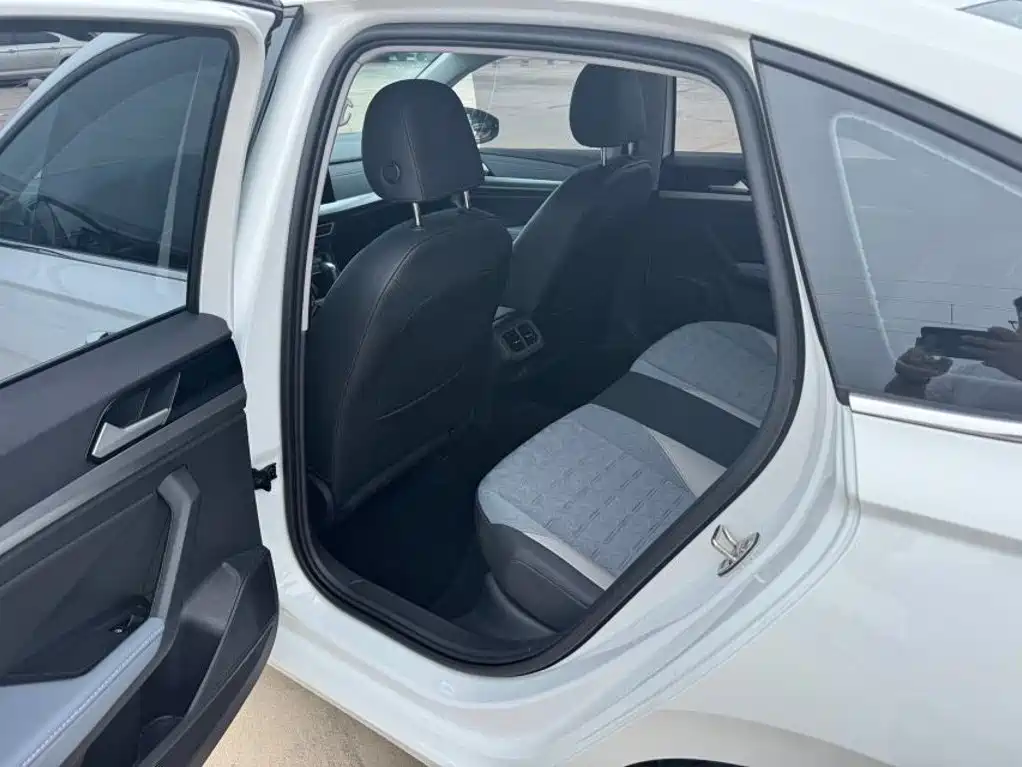 Volkswagen Lavida 2023