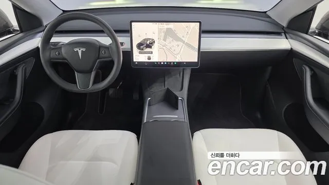 Tesla Model Y 2023