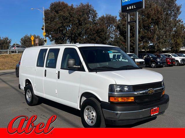 Chevrolet Express 2024