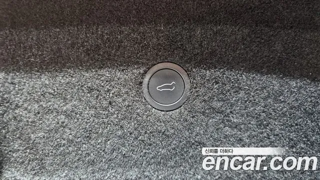 Tesla Model S 2023