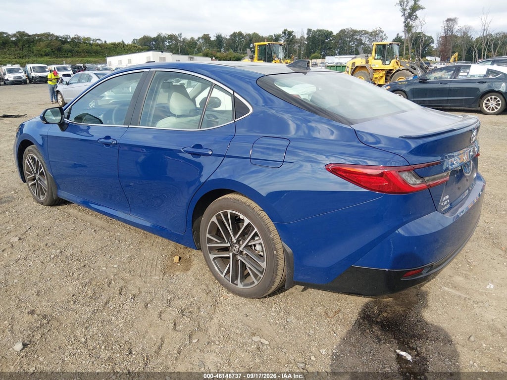Toyota Camry 2026